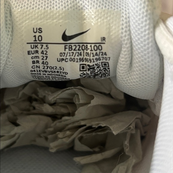 ✔️Size 10 - NWT: NIKE - Women's Revolution 7 Running Shoes - Picture 7 of 13